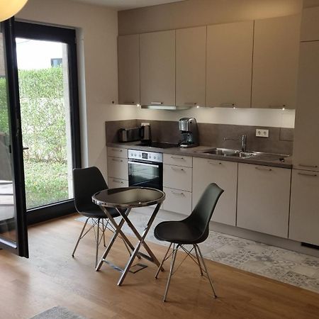 Luxi Luxurioeses Appartement Mit Terrasse Und Garten Mitten In Berlijn Buitenkant foto